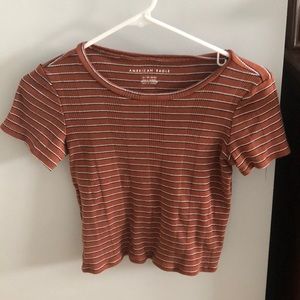 i am selling a t-shirt from american eagle!